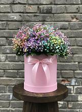 Цветочная композиция из Гипсофила и Розы в шляпной коробке в Никеле