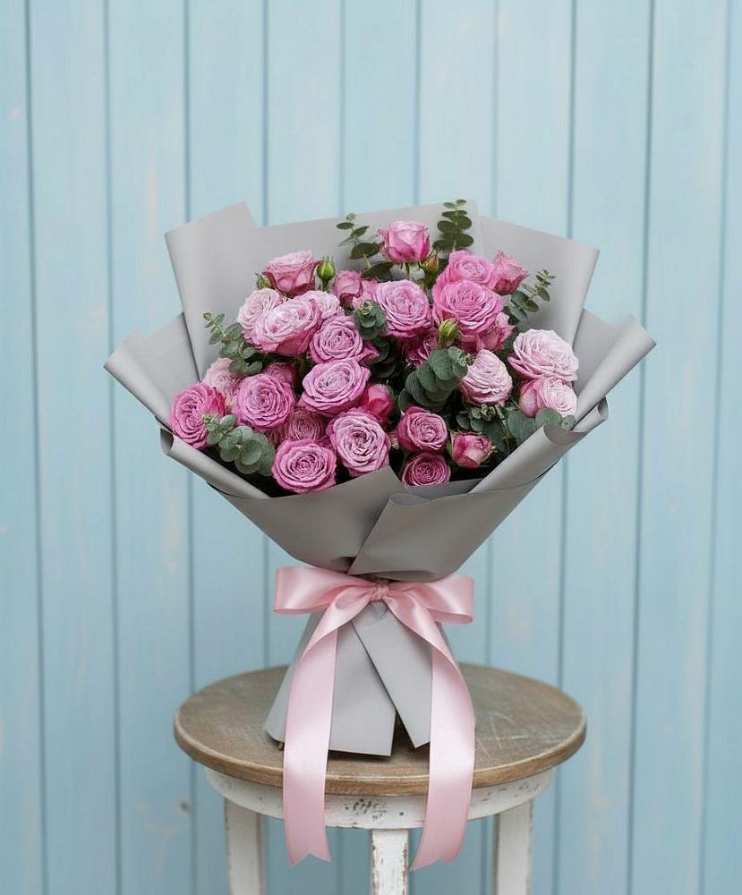 Композиция Яркий комплимент в Никеле Букет цветов из: Розы в Никеле