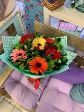 Букет цветов из:  Герберы, Хризантемы и Альстромерии #REPLACE_PRED# Никеле