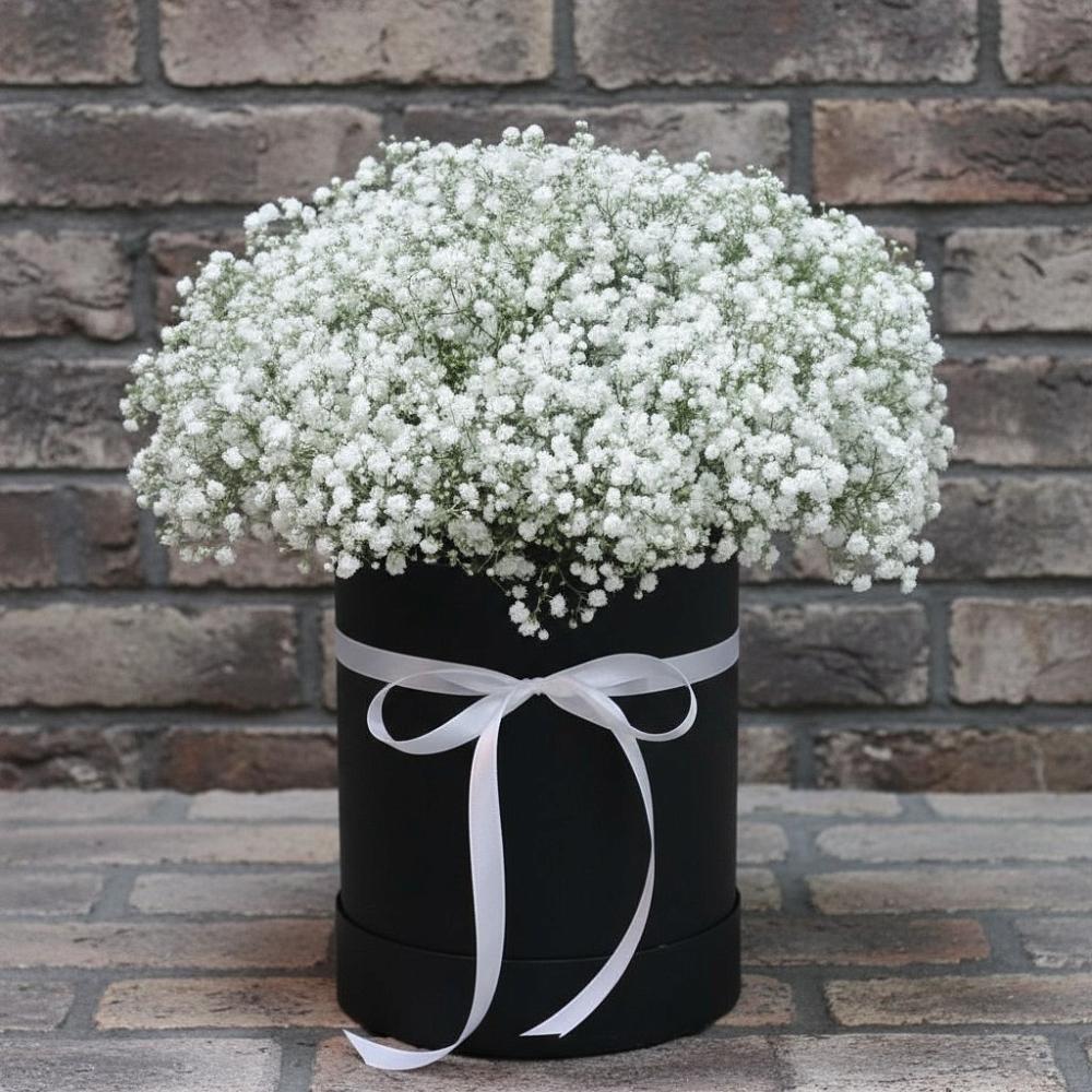 Композиция коробка гипсофил в Никеле Цветочная композиция из Гипсофила в шляпной коробке в Никеле