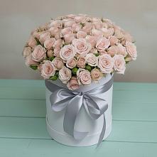 Цветочная композиция из Розы в шляпной коробке в Никеле