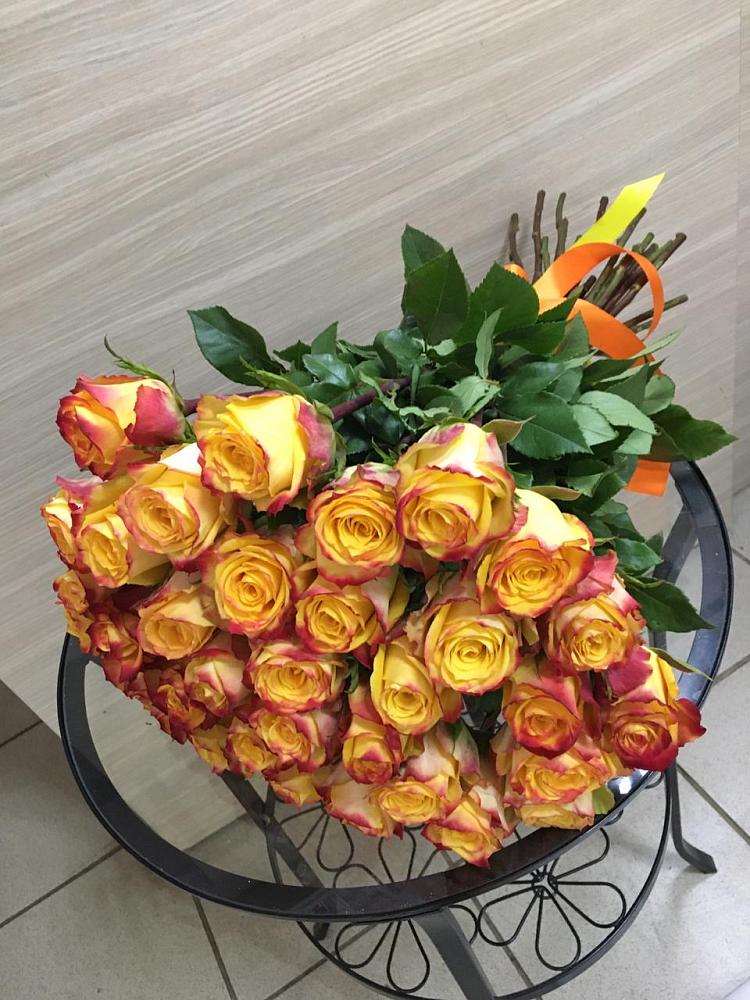 Букет Желтые розы в Никеле