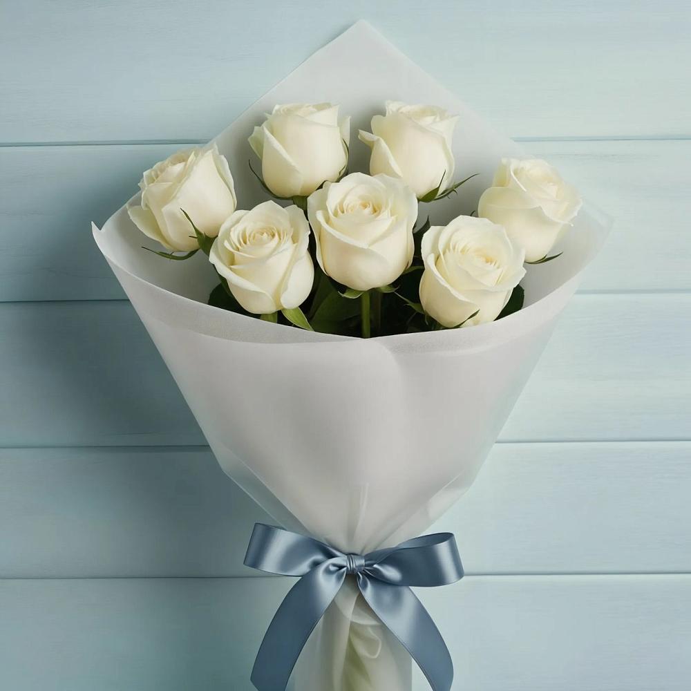 Букет 7 Белых роз Эдлесс Лав в Никеле