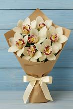 Букет цветов из:  Орхидеи и Розы в Никеле